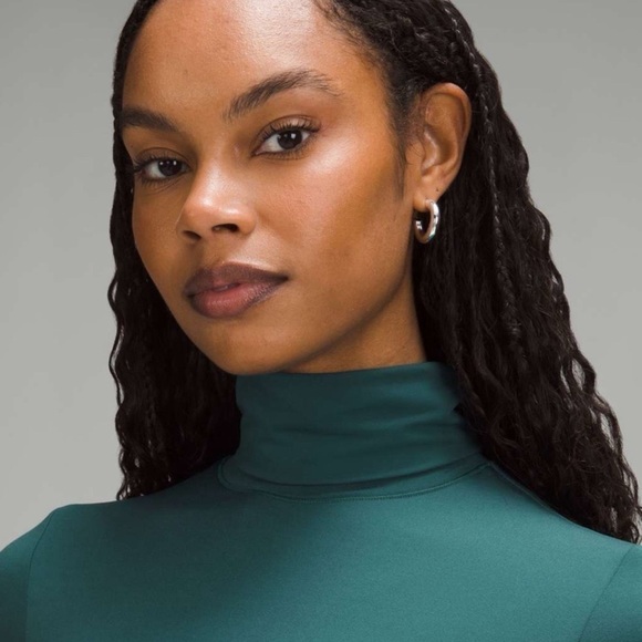 Lululemon Wundermost Ultra Soft Nulu Turtleneck Bodysuit Storm Teal XL NWT - Picture 2 of 14